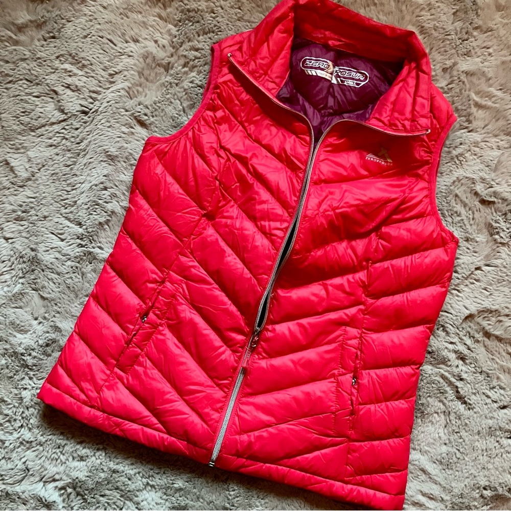 New without tags, ZeroXposure puffy vest pink and purple zip up small